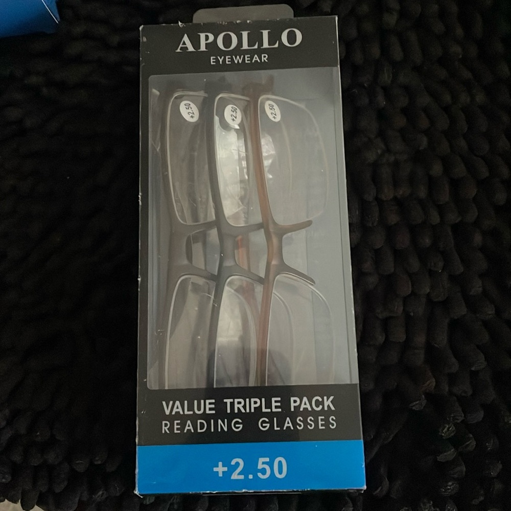 Triple pack reading glasses 2.5 by Apollo eyewear!